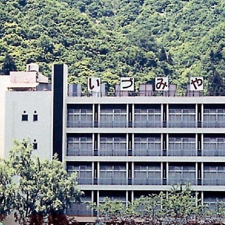 Izumiya Ryokan Uonuma Kültér fotó